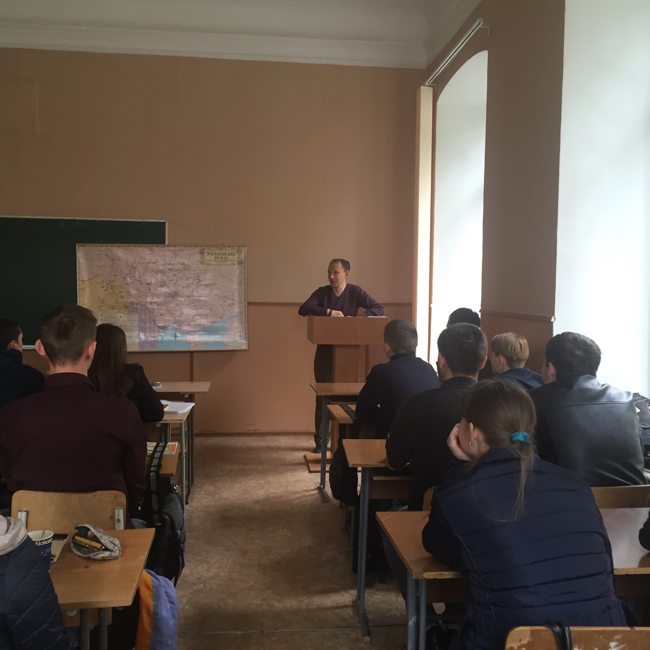 image a965cb7de5c65ec190eb0a6fa4d2679d6ca428352b7d06f3eff41525e841fce8 V