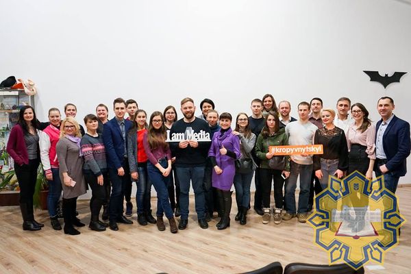 28536931 1701499036595551 2035420203 n