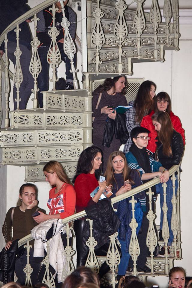 56890321 2185010048257685 4459508343513284608 n